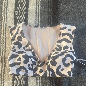 Victoria Secrets Leopard Print V-Neck bathing suit Top